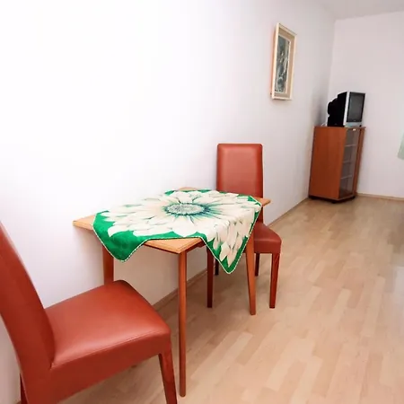 With A Parking Space Bol, Brac - 5640 Διαμέρισμα *