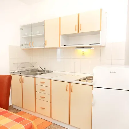 With A Parking Space Bol, Brac - 5640 Διαμέρισμα Μπολ
