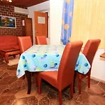 Apartment With A Parking Space Bol, Brac - 5640